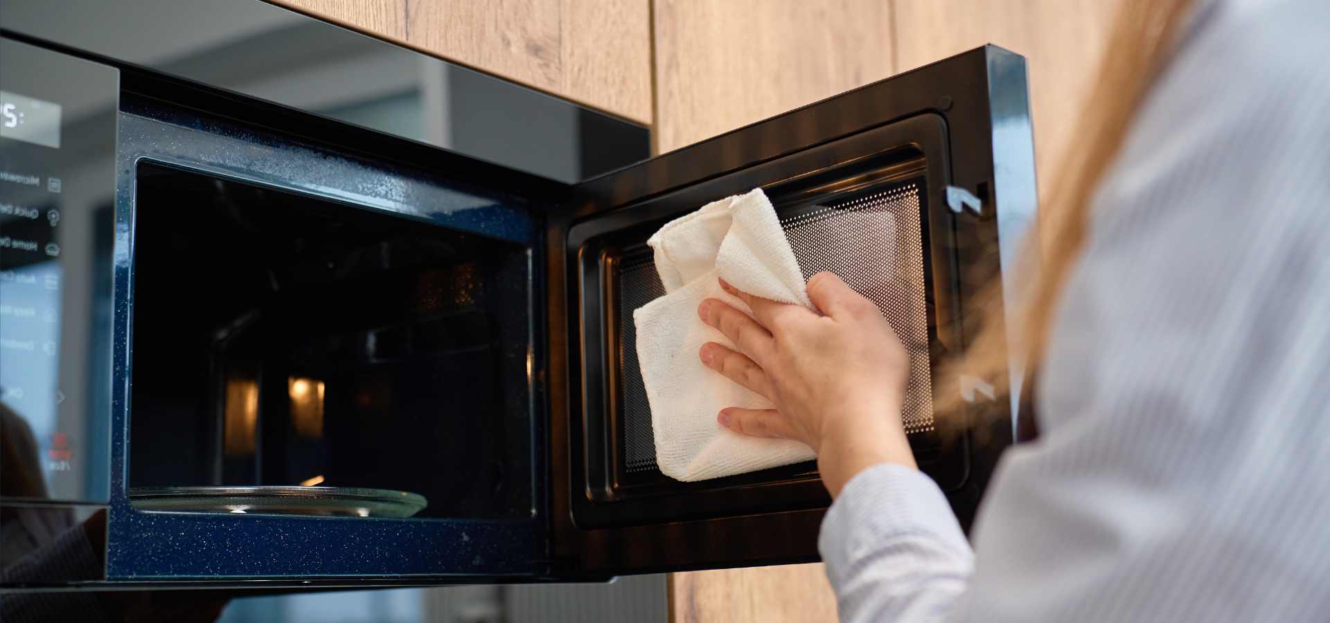 Appliances cleaning service by Jacqueline Cleaning Services LLC